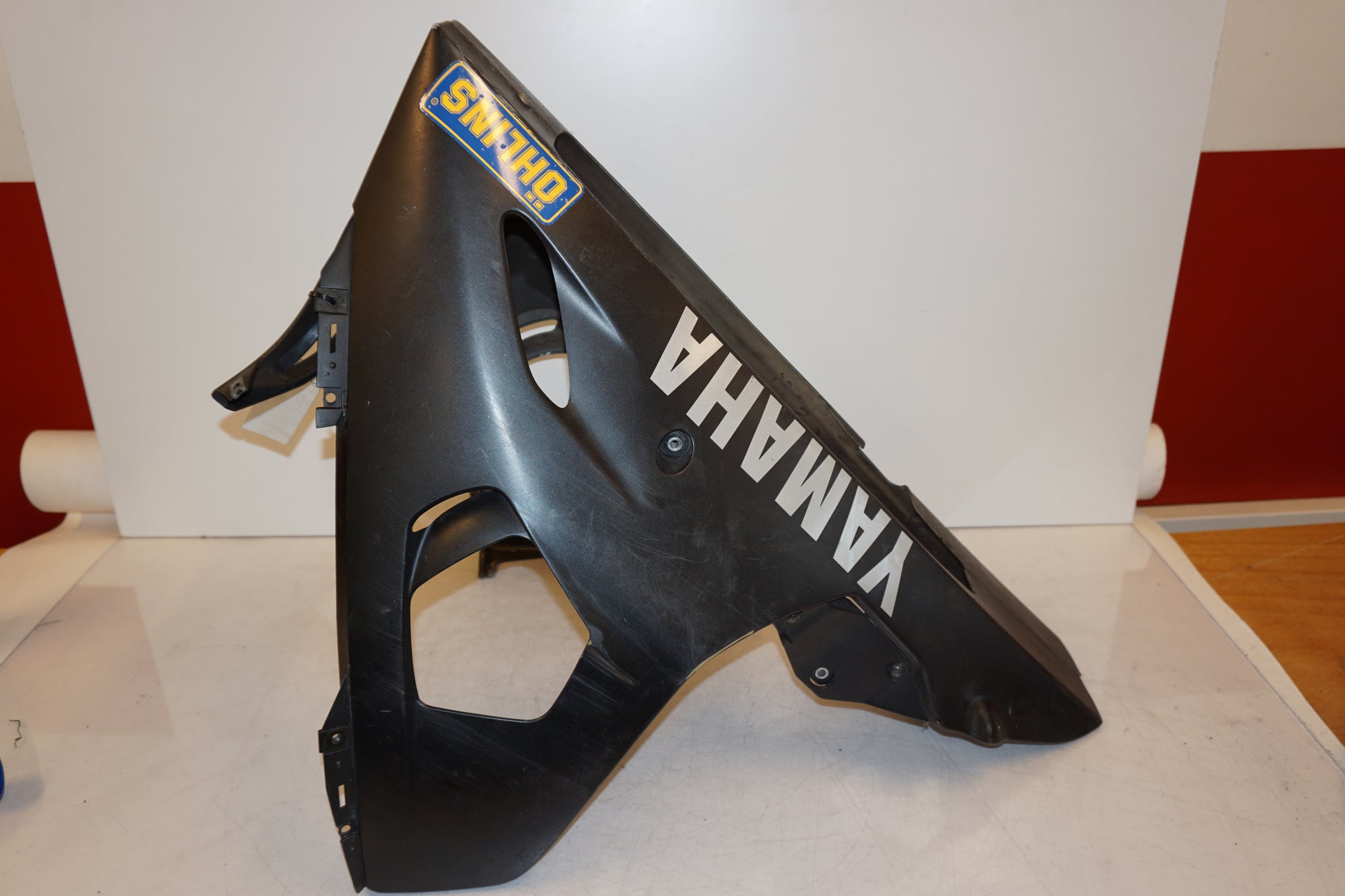 Extrabild2 på Magkåpa från en Yamaha YZF R6 -2003 motorcykel.