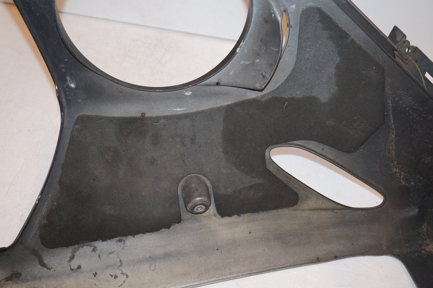 Extrabild4 på Magkåpa från en Yamaha YZF R6 -2003 motorcykel.