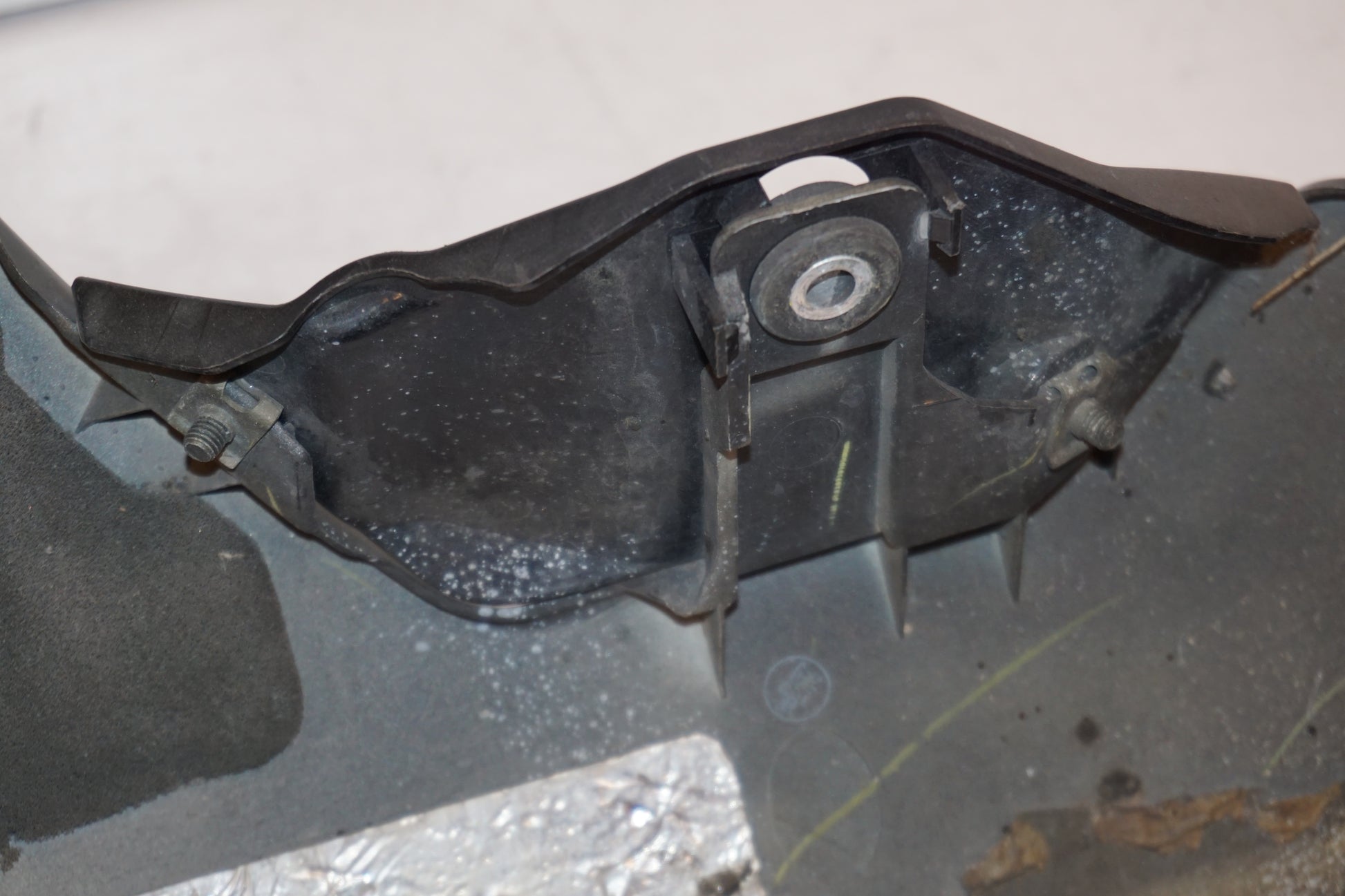 Extrabilder på Magkåpa från en Yamaha YZF R6 -2003 motorcykel.