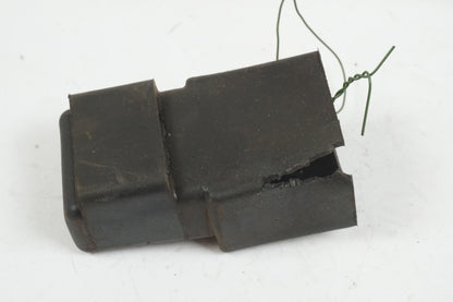 Vänster sida på Relä från en Honda XL 1000 V -2008 motorcykel.