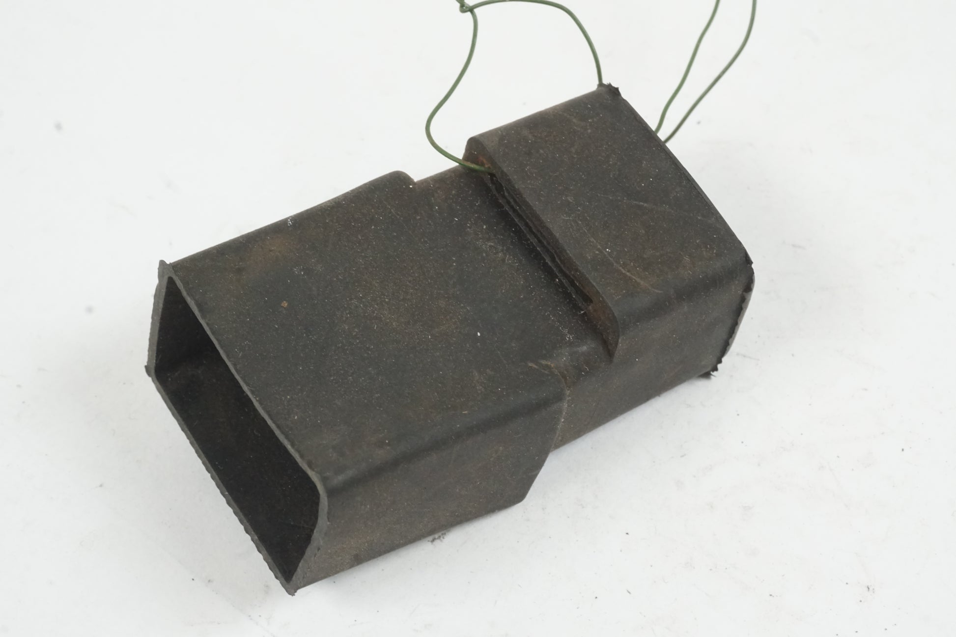 Framsidan på Relä från en Honda XL 1000 V -1999 motorcykel.