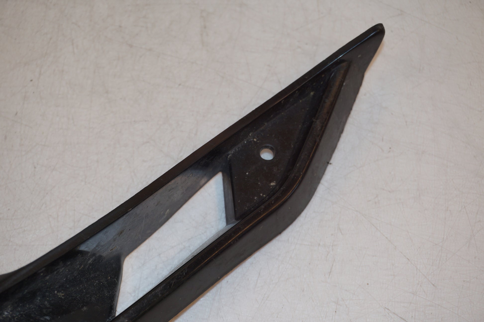 Extrabild3 på Magkåpa från en Yamaha YZF 1000 R1 -2008 motorcykel.