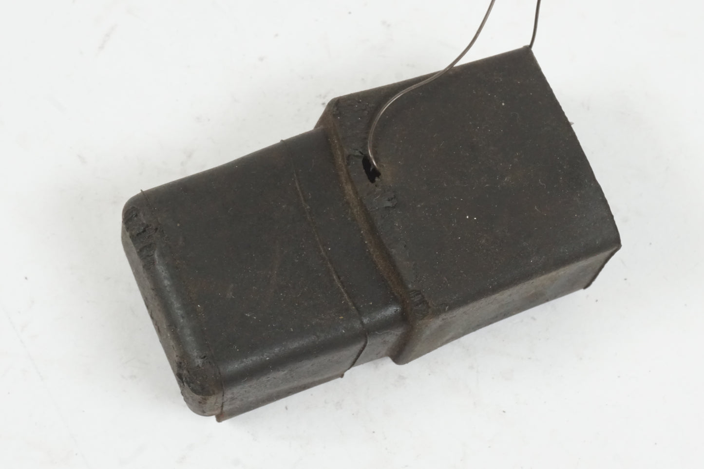 Extrabild1 på Relä från en Honda XL 1000 V -2008 motorcykel.