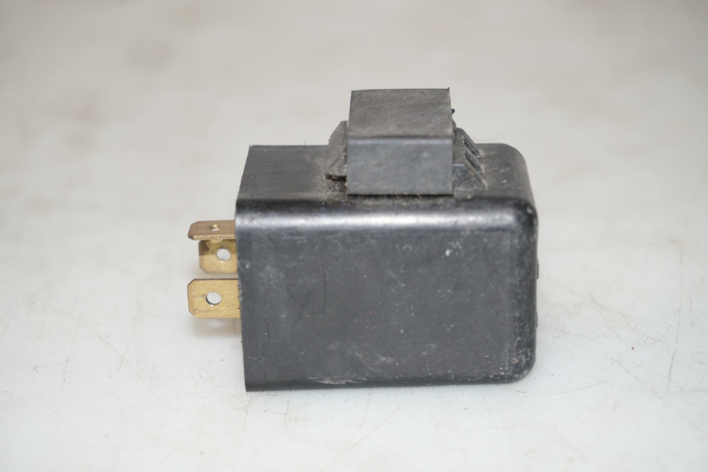 Releu semnalizator