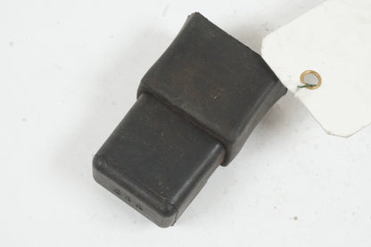 Baksidan på Relä från en Honda ST 1100 -1998 motorcykel.