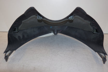 Baksidan på Bensintankskåpa från en Yamaha YZF 1000 R1 -2005 motorcykel.