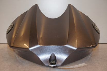 Vänster sida på Bensintankskåpa från en Yamaha YZF 1000 R1 -2005 motorcykel.