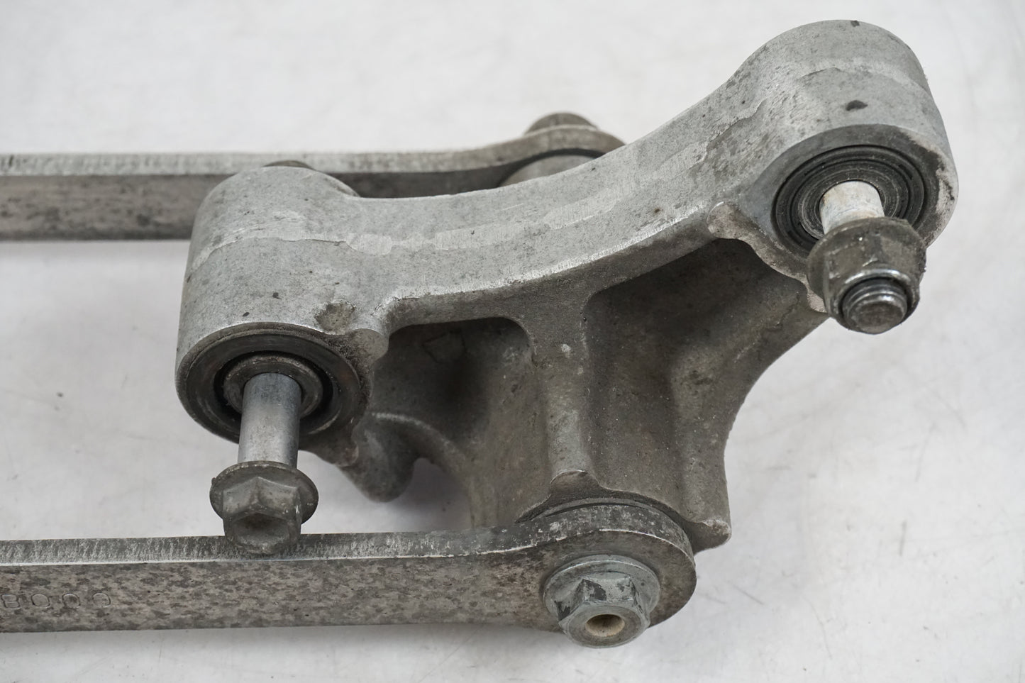 Stötdämparlänkage