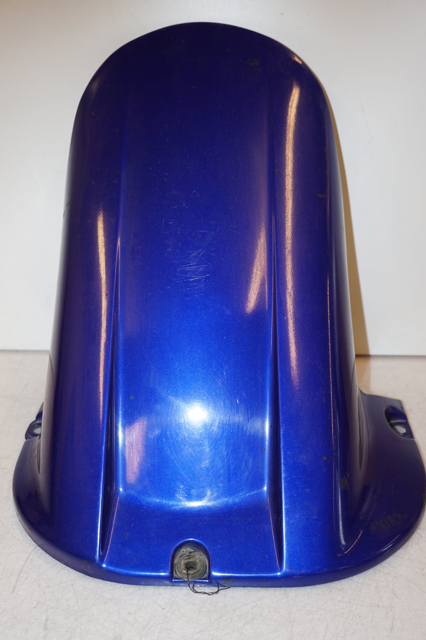 Framsidan på Svingskärm från en Yamaha YZF 1000 R1 -1999 motorcykel.