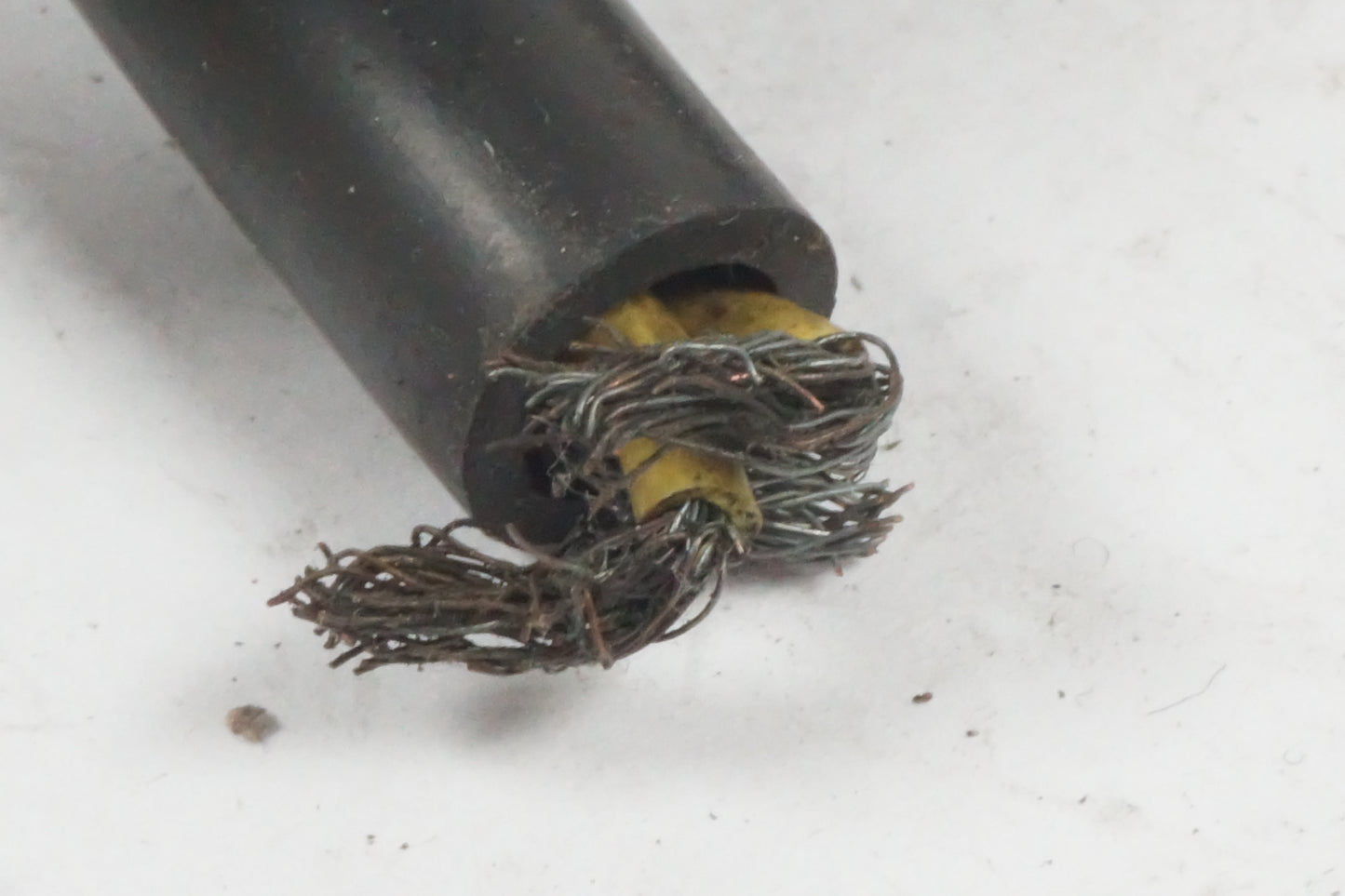 Snett uppifrån på Likriktare från en Honda VF 750 S -1982 motorcykel.