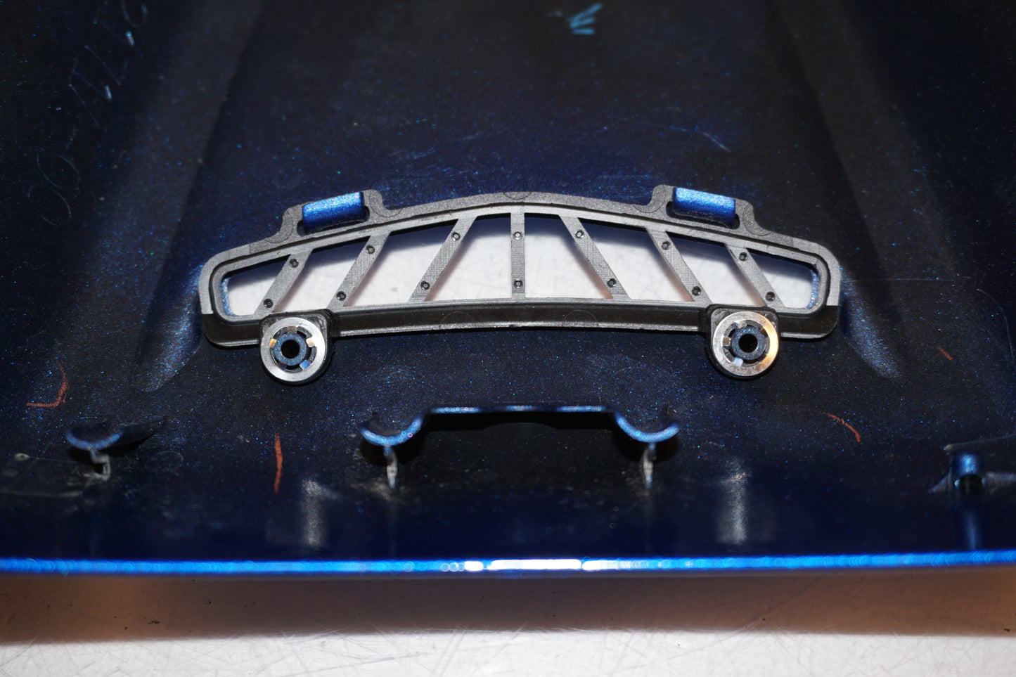 Extrabild4 på Bensintankskåpa från en Yamaha FZ-8 -2011 motorcykel.