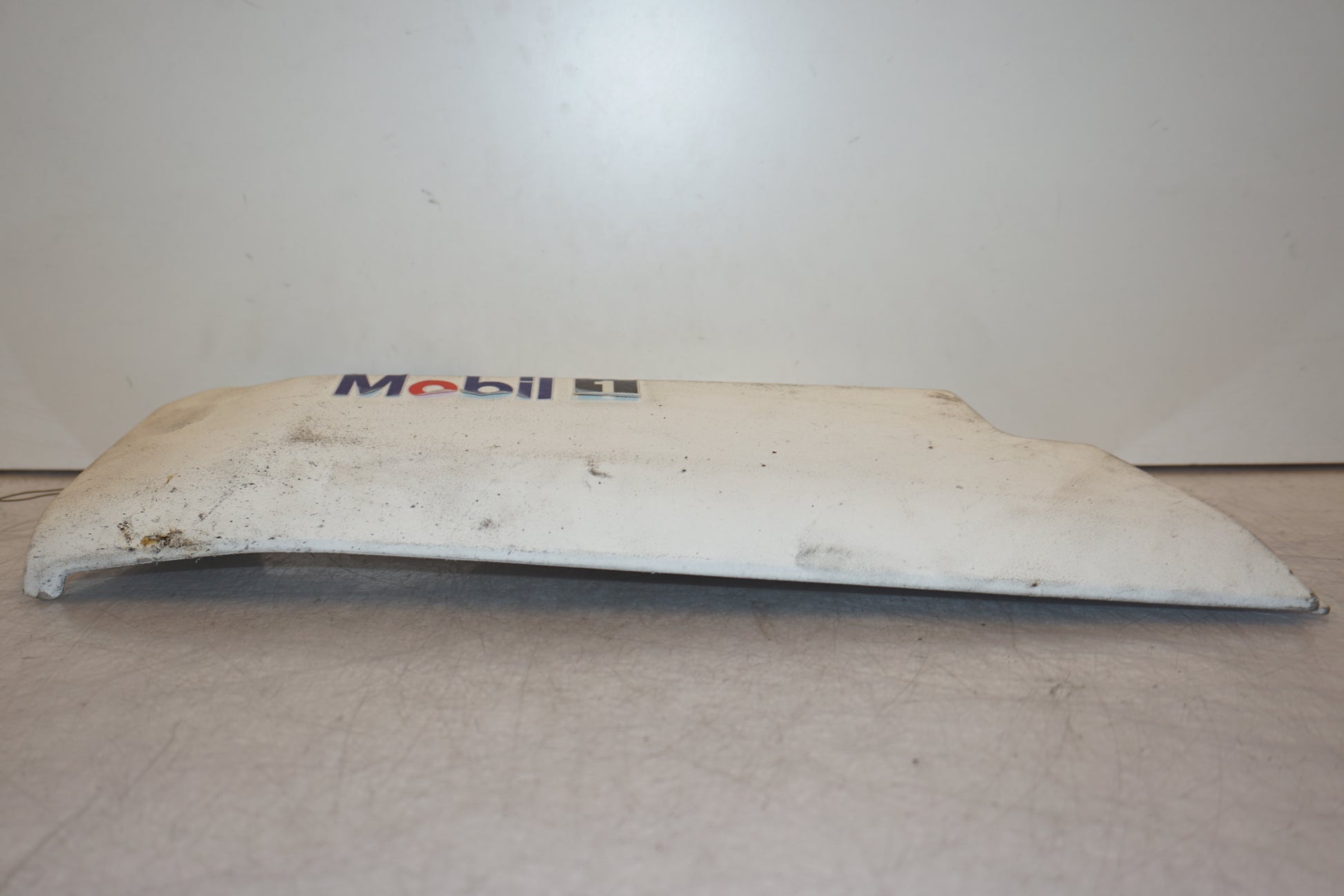 Baksidan på Bakvinge från en Yamaha XTZ 750 -1989 motorcykel.