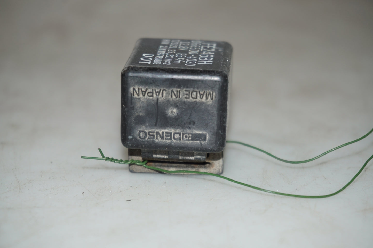 Releu semnalizator