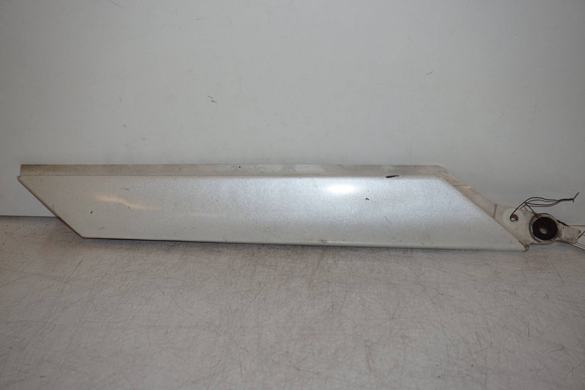 Framsidan på Sidopanel från en Yamaha FJ 1200 -1989 motorcykel.