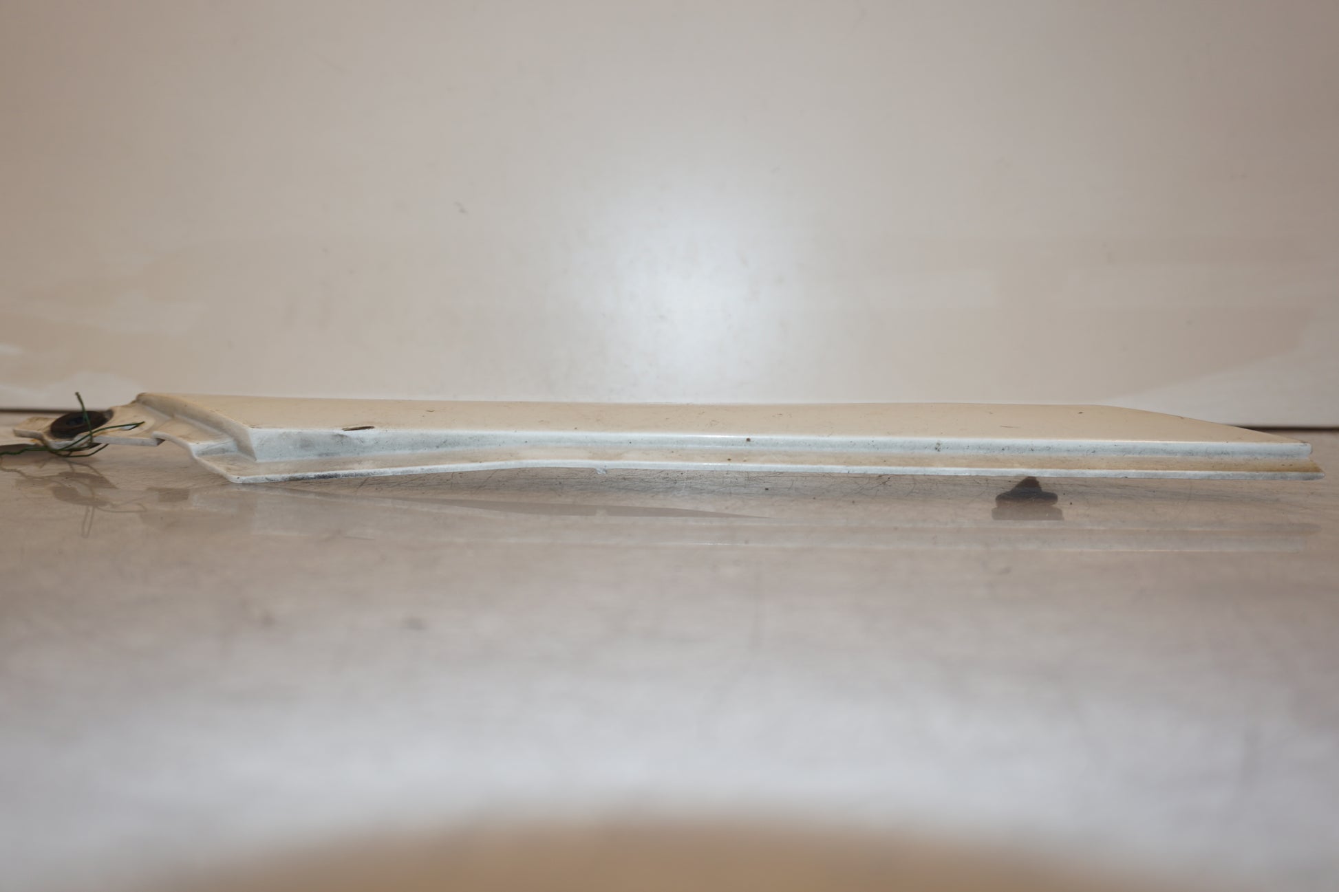 Vänster sida på Sidopanel från en Yamaha FJ 1200 -1989 motorcykel.