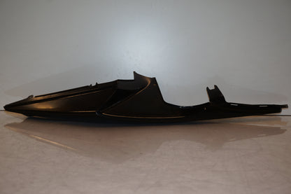 Framsidan på Bakvinge från en Yamaha YZF-R 125 -2009 motorcykel.