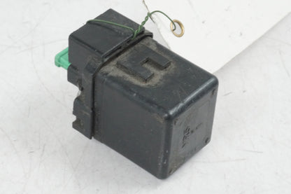 Baksidan på Startrelä från en Honda CBR 600 -2002 motorcykel.