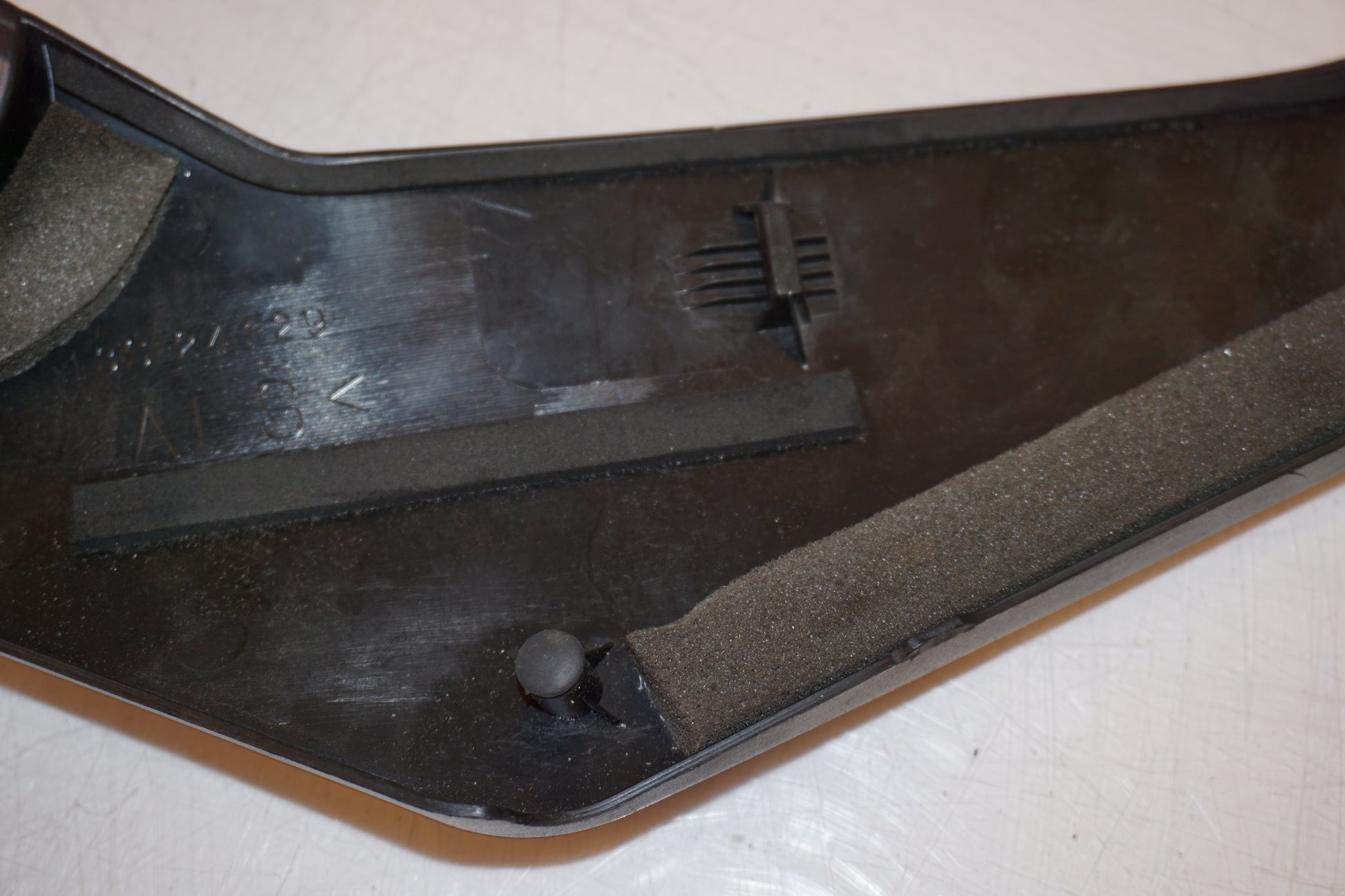 Extrabild3 på Bensintankskåpa från en Yamaha YZF R6 -2011 motorcykel.