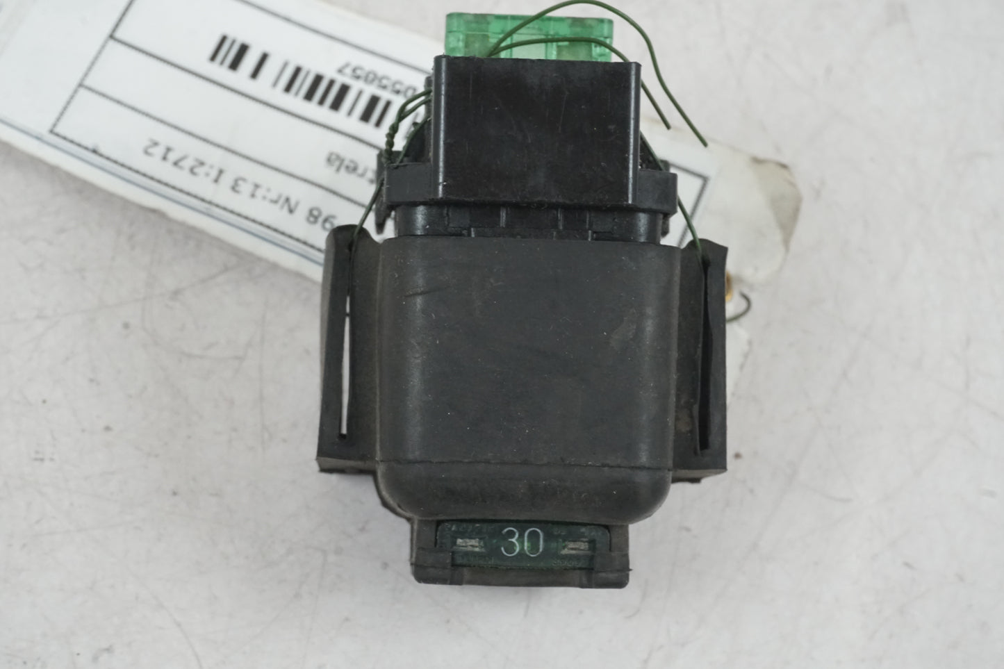 Höger sida på Startrelä från en Honda CBR 600 -1998 motorcykel.