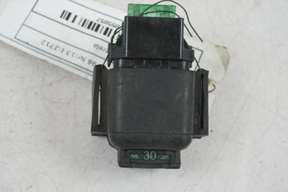 Höger sida på Startrelä från en Honda CBR 600 -1998 motorcykel.