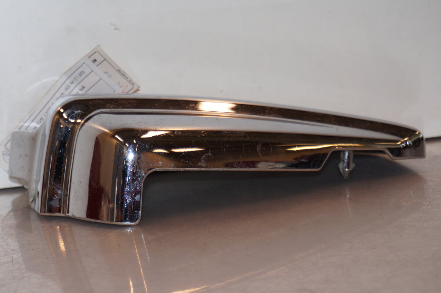 Vänster sida på Sidopanel från en Yamaha XVS 1100 -2003 motorcykel.