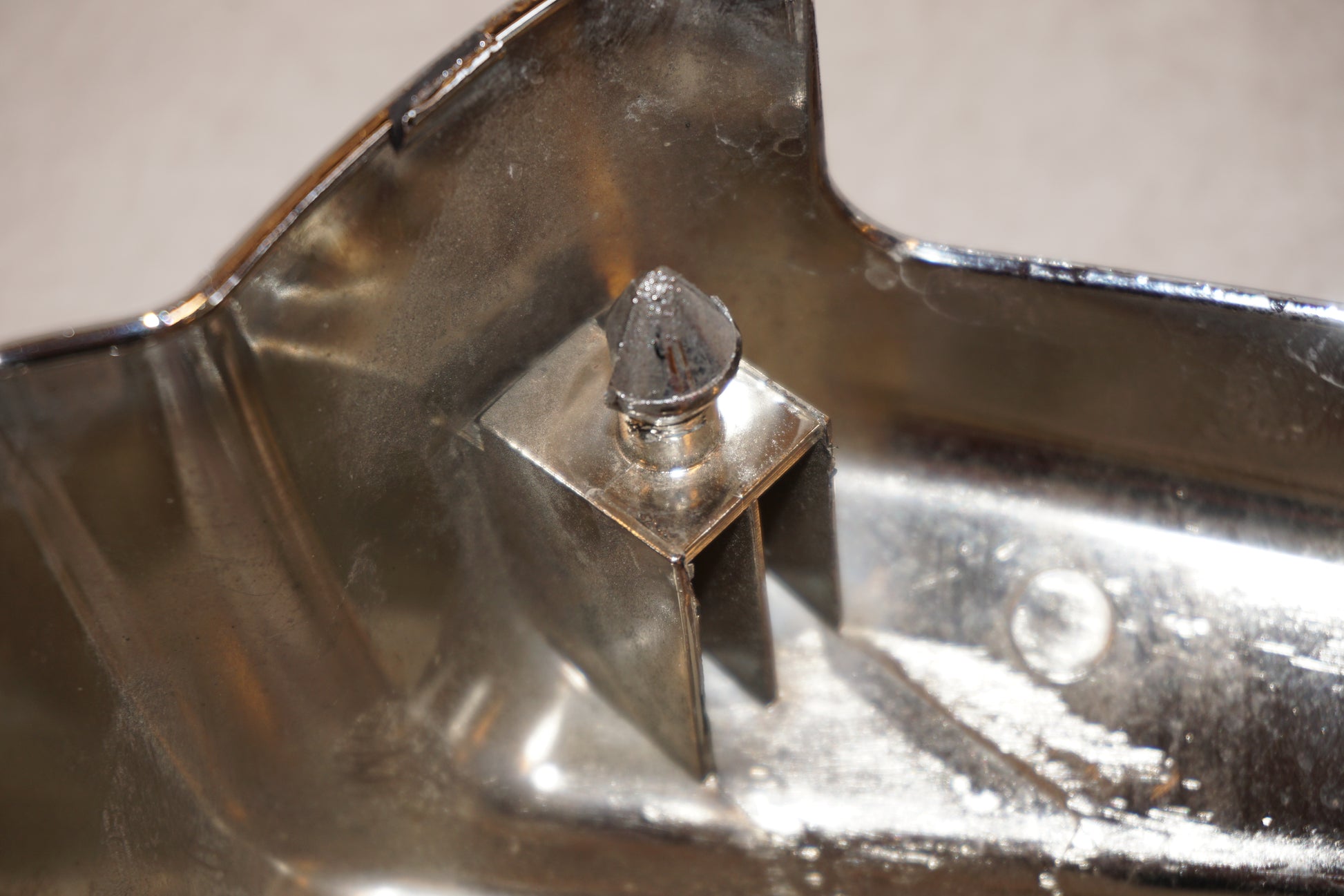 Extrabild2 på Sidopanel från en Yamaha XVS 1100 -2003 motorcykel.