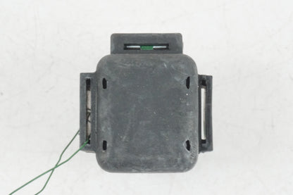 Höger sida på Startrelä från en Honda VFR 800 -2000 motorcykel.