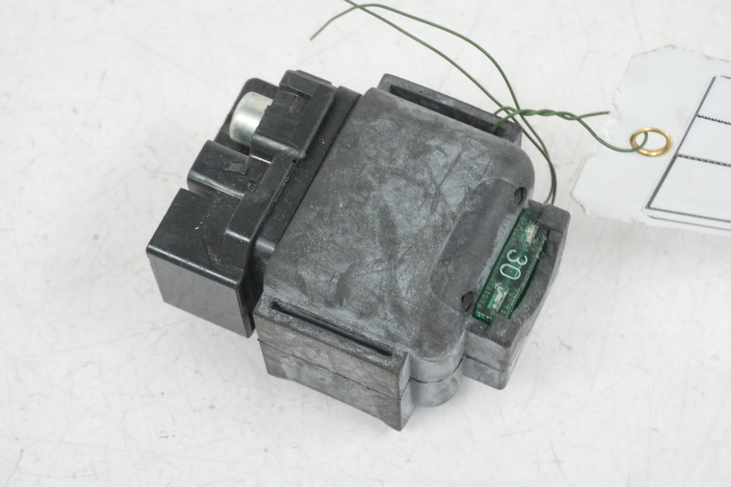 Framsidan på Startrelä från en Honda CBR 1000 RR -2007 motorcykel.