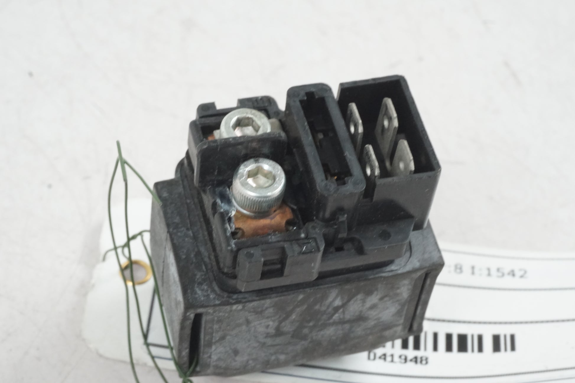 Baksidan på Startrelä från en Honda CBR 1000 RR -2007 motorcykel.