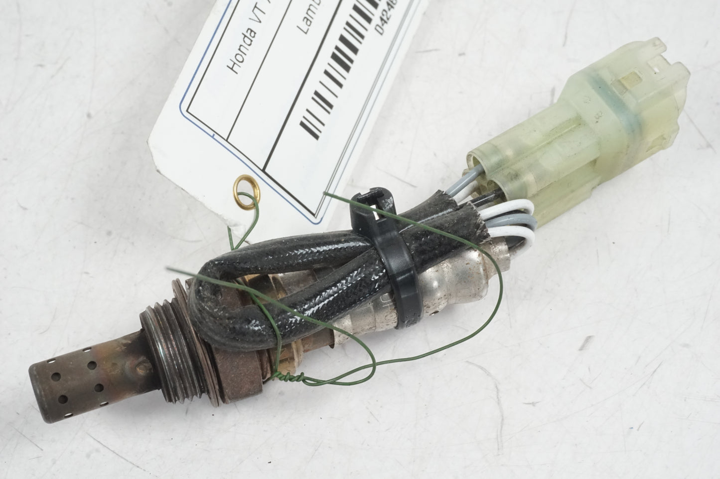 Framsidan på Lambdasond från en Honda VT 750 -2008 motorcykel.