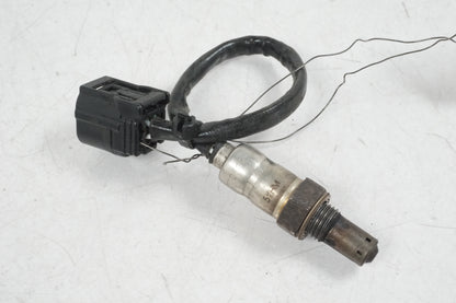 Framsidan på Lambdasond från en Honda CRF 1000 Africa Twin -2016 motorcykel.