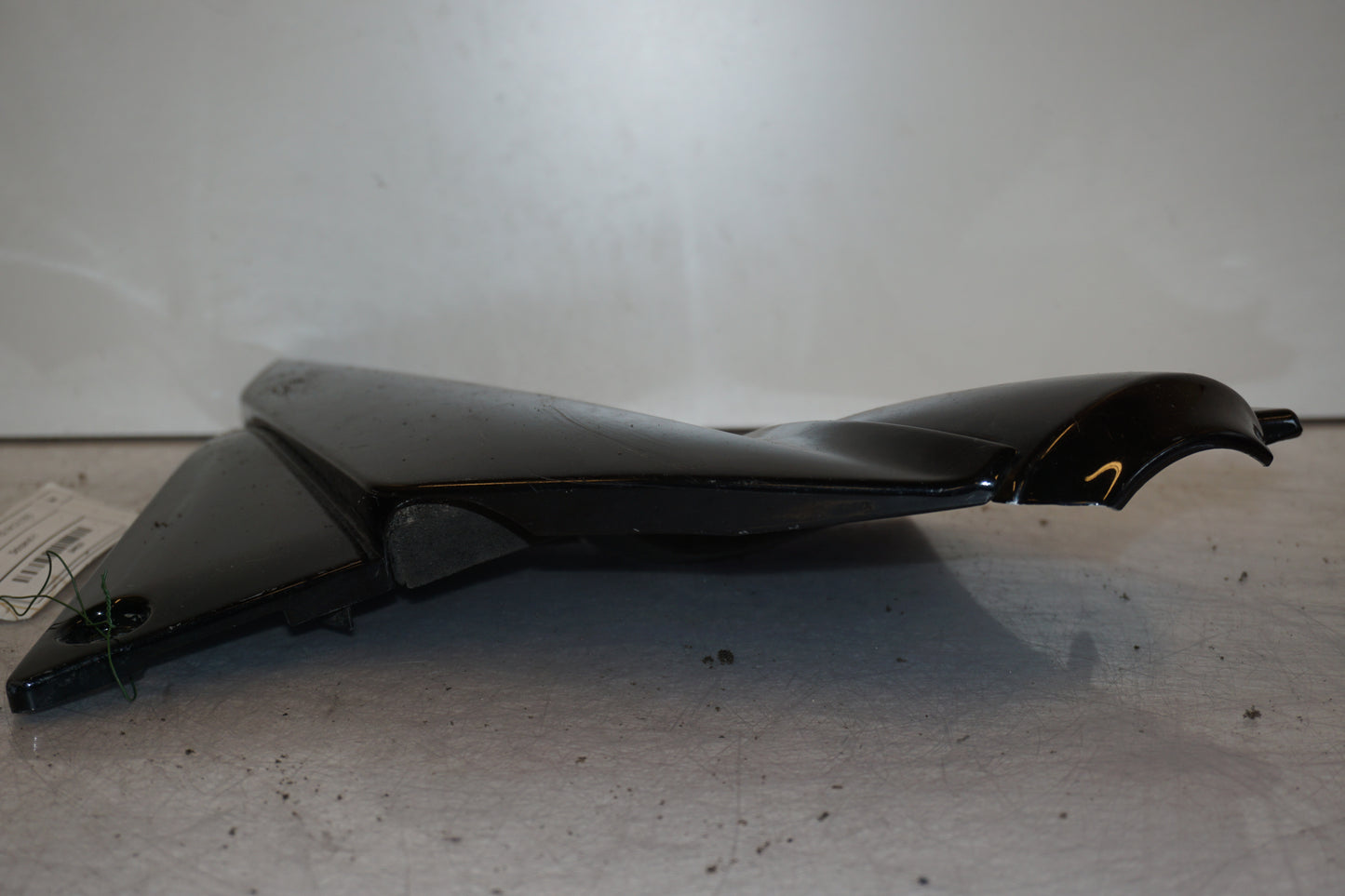 Snett uppifrån på Sidopanel från en Yamaha XJR 1300 -2002 motorcykel.