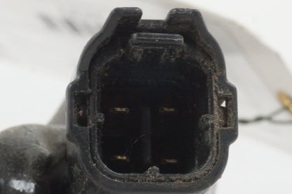 Vänster sida på Lambdasond från en Honda VFR 800 -1998 motorcykel.