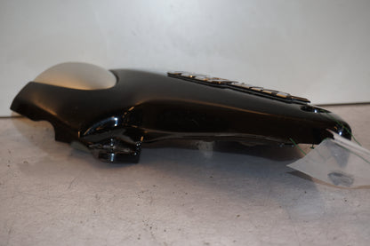 Höger sida på Sidopanel från en Yamaha FJR 1300 -2007 motorcykel.