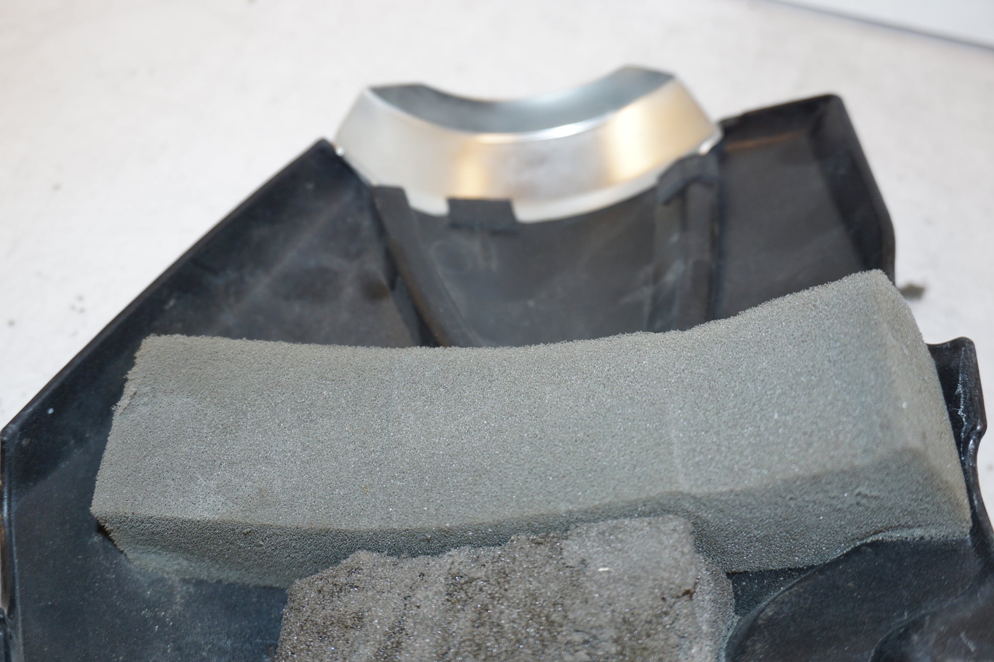 Extrabild2 på Sidopanel från en Yamaha FJR 1300 -2007 motorcykel.