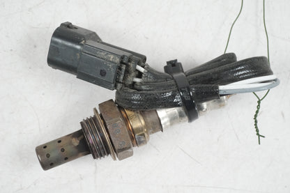 Framsidan på Lambdasond från en Honda VT 750 -2008 motorcykel.