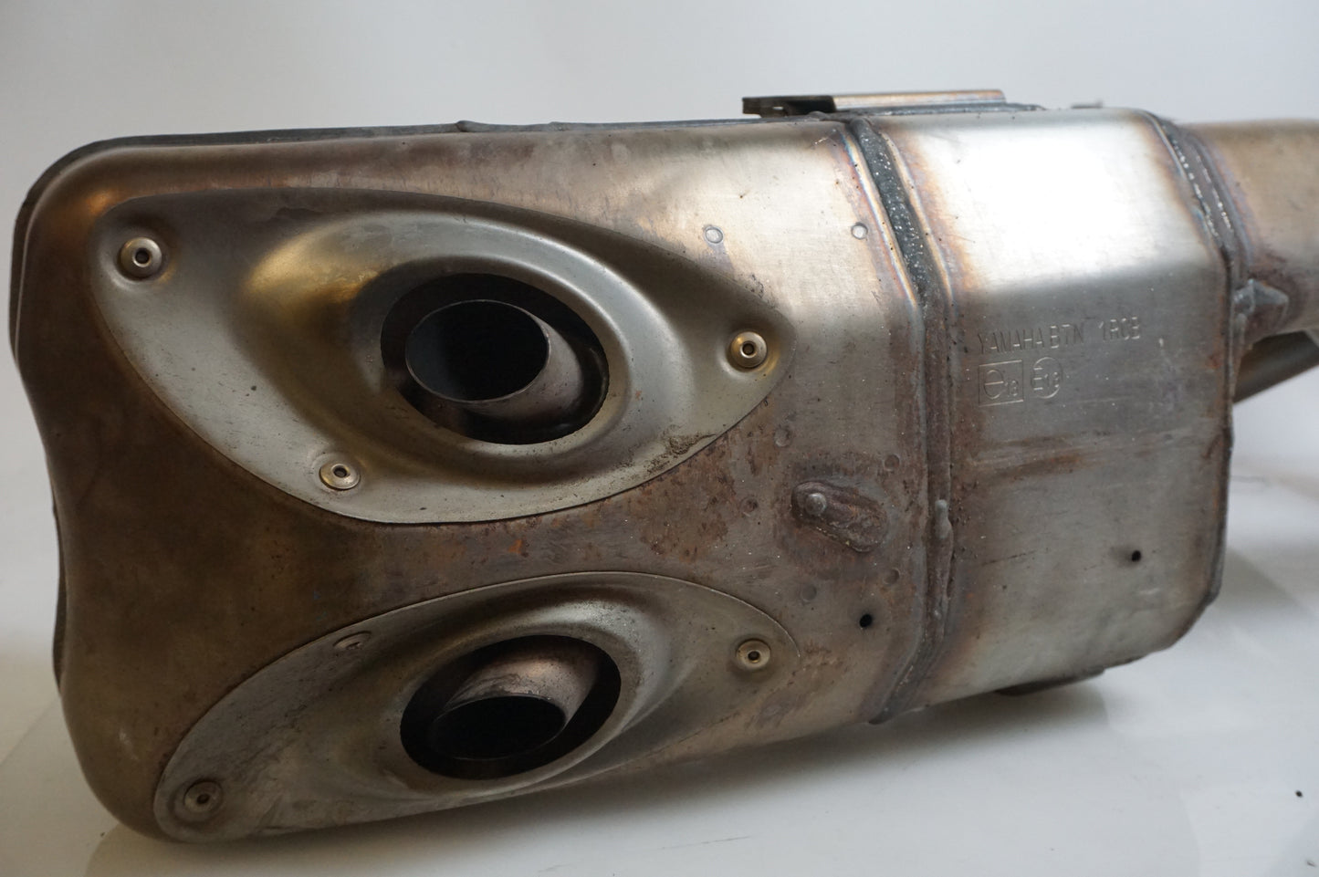Avgassystem