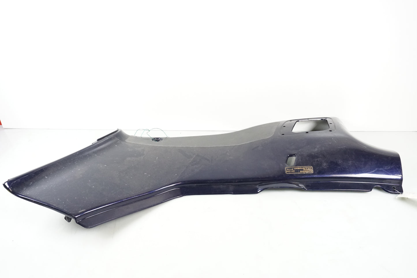 Höger sida på Sidopanel från en Honda ST 1100 -1987 motorcykel.