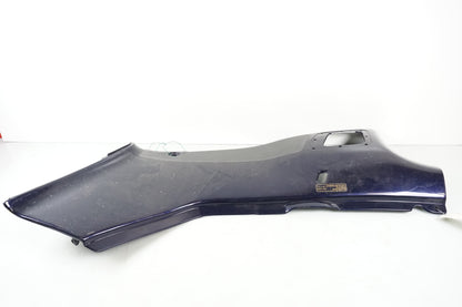 Höger sida på Sidopanel från en Honda ST 1100 -1987 motorcykel.