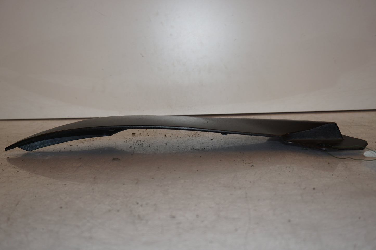 Vänster sida på Bensintankskåpa från en Yamaha YZF 1000 R1 -2002 motorcykel.