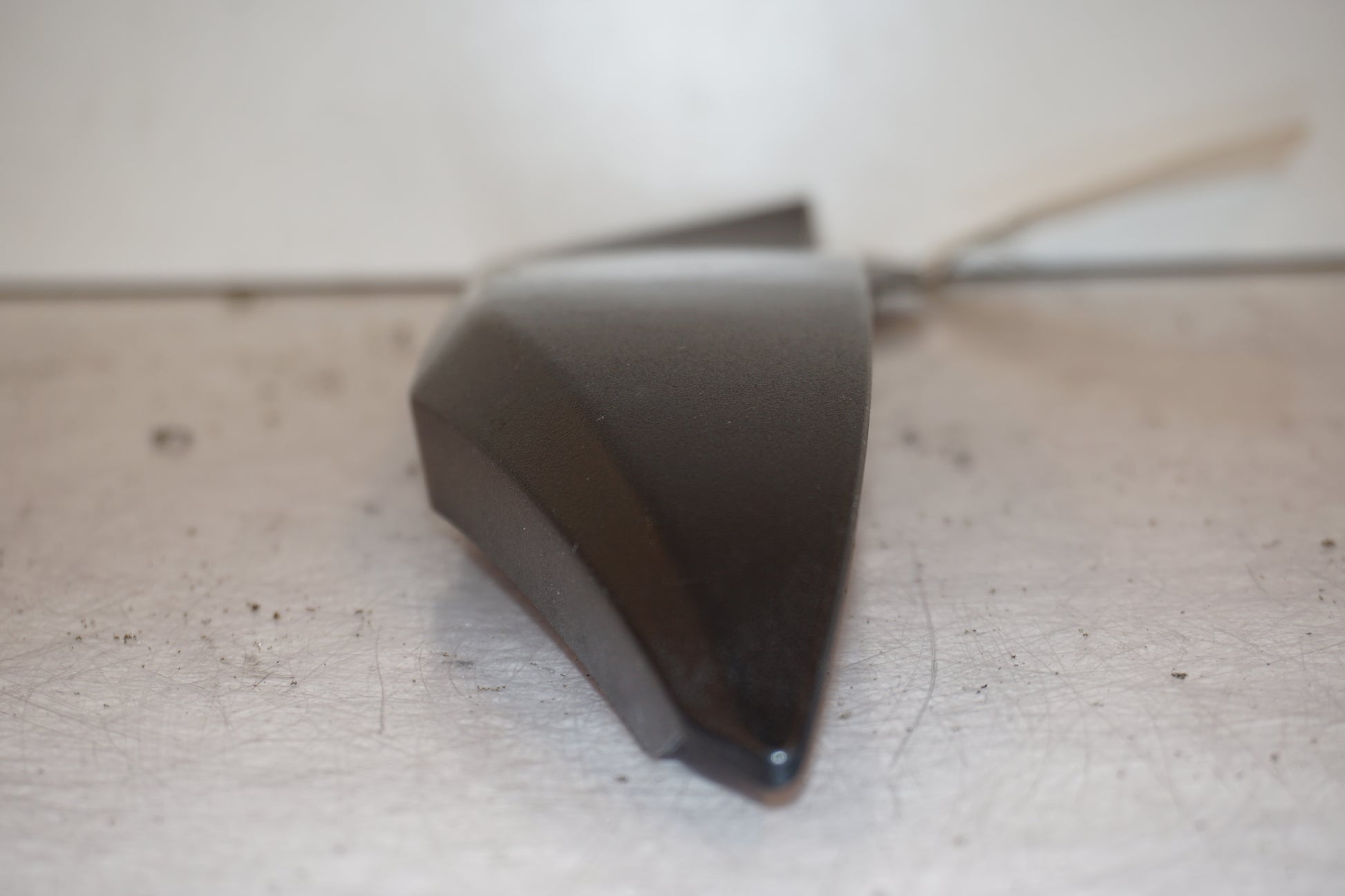 Snett uppifrån på Bensintankskåpa från en Yamaha YZF 1000 R1 -2002 motorcykel.