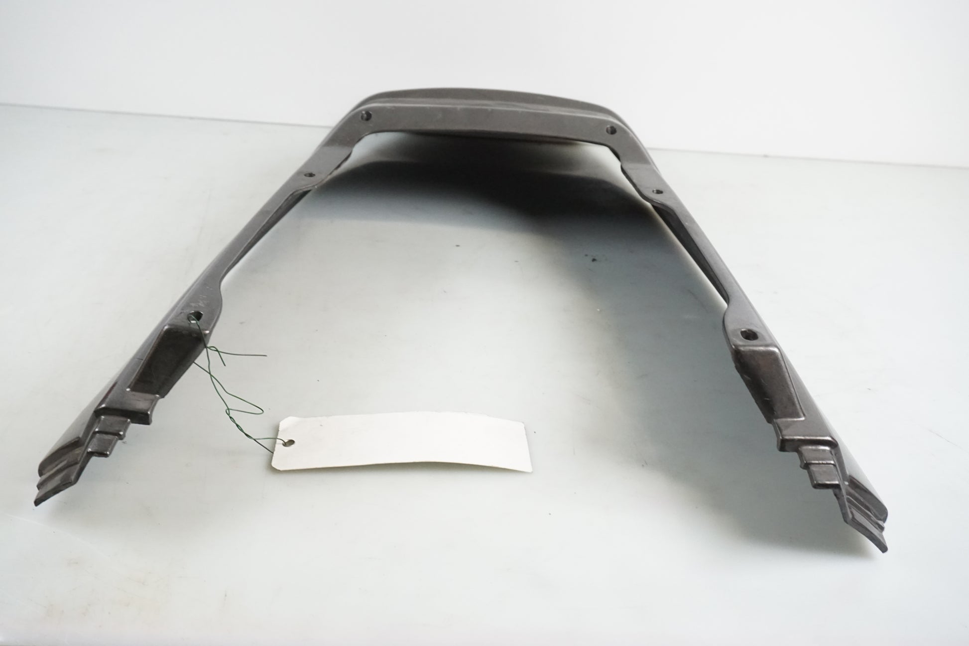 Baksidan på Bakvinge från en Honda CB 650 -1982 motorcykel.