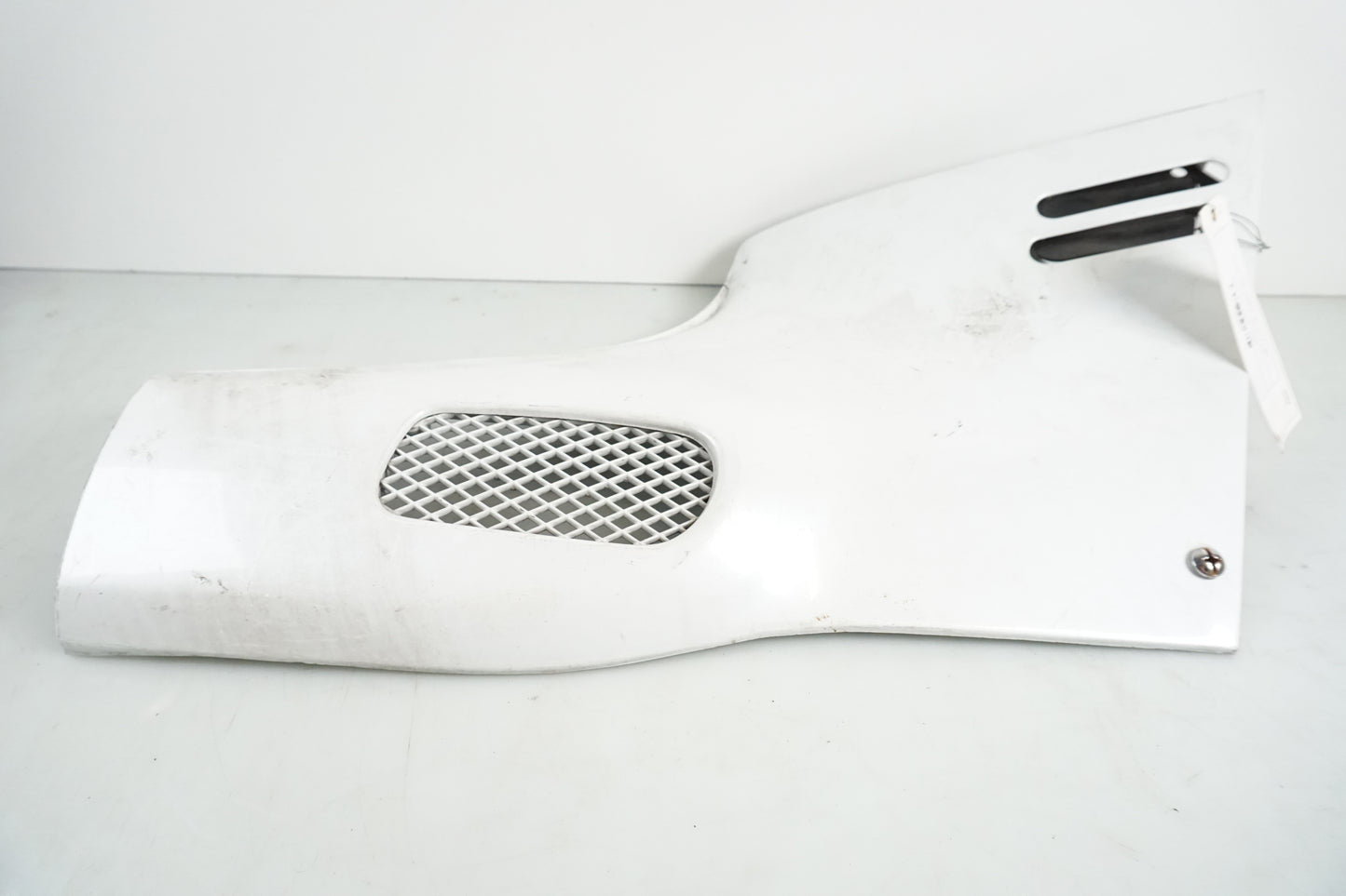 Baksidan på Sidopanel från en Honda CBR 1000 F -1987 motorcykel.