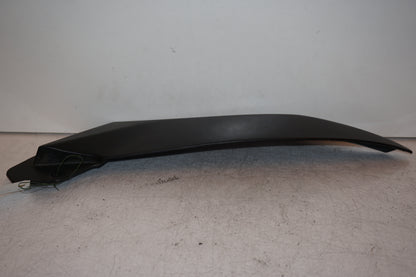 Baksidan på Bensintankskåpa från en Yamaha YZF 1000 R1 -2002 motorcykel.