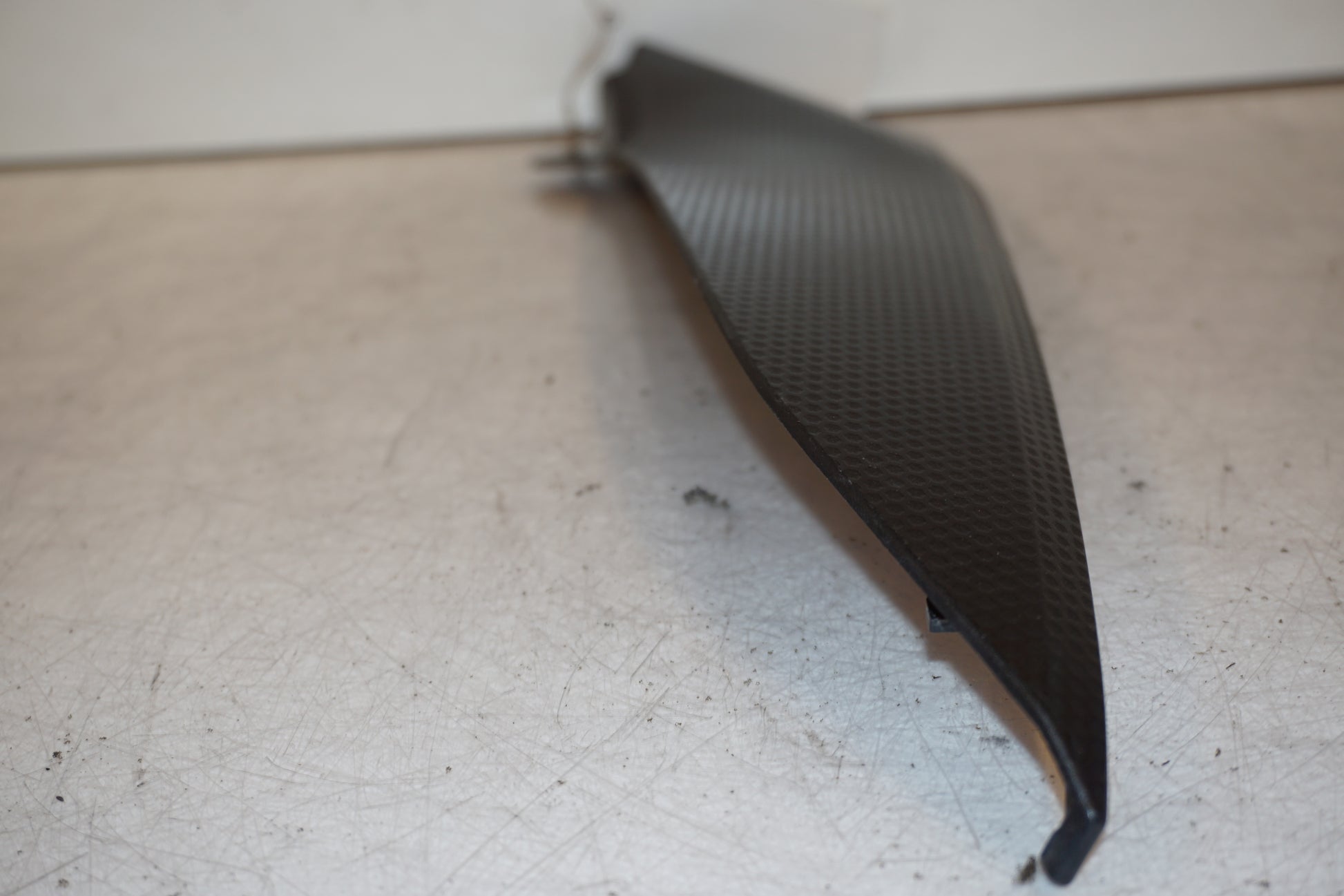 Höger sida på Bensintankskåpa från en Yamaha YZF 1000 R1 -2005 motorcykel.