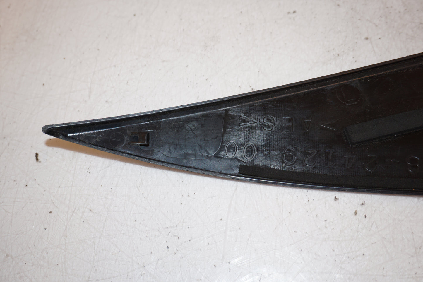 Extrabild1 på Bensintankskåpa från en Yamaha YZF 1000 R1 -2008 motorcykel.