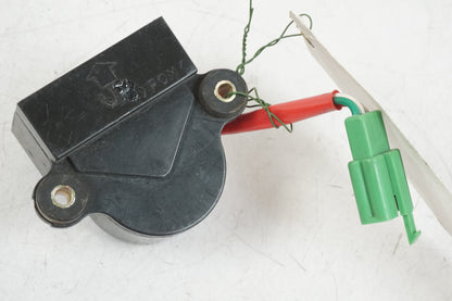 Baksidan på Tilt Sensor från en Honda CBR 900 RR -2000 motorcykel.