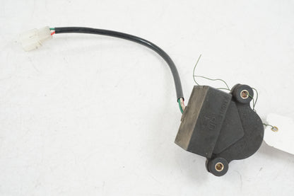 Baksidan på Tilt Sensor från en Honda CB 1300 F -2004 motorcykel.