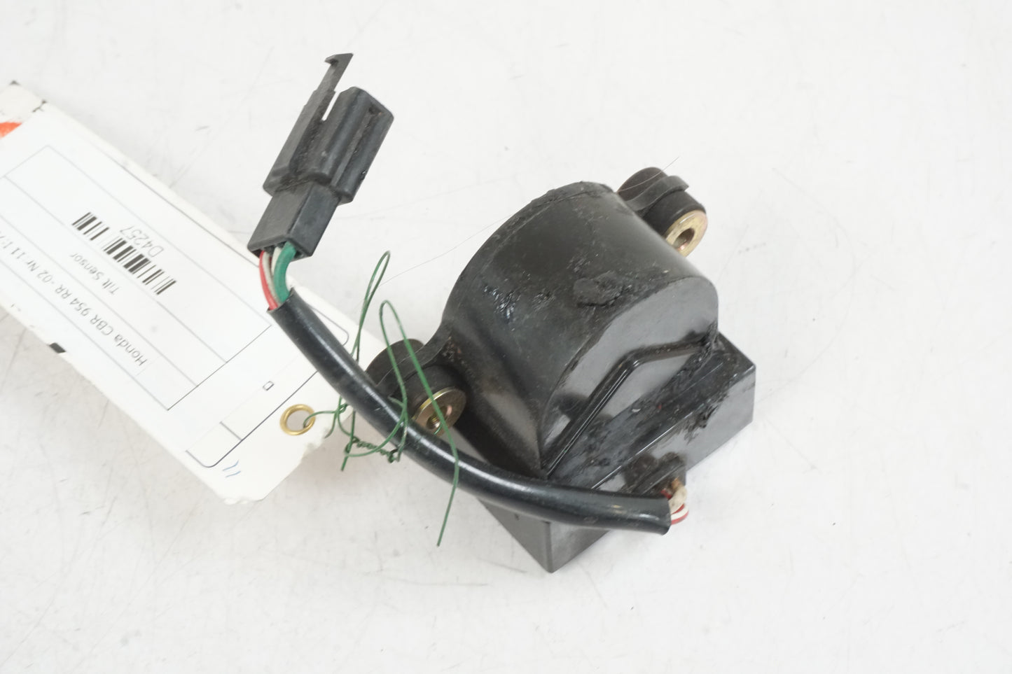 Baksidan på Tilt Sensor från en Honda CBR 900 RR -2002 motorcykel.