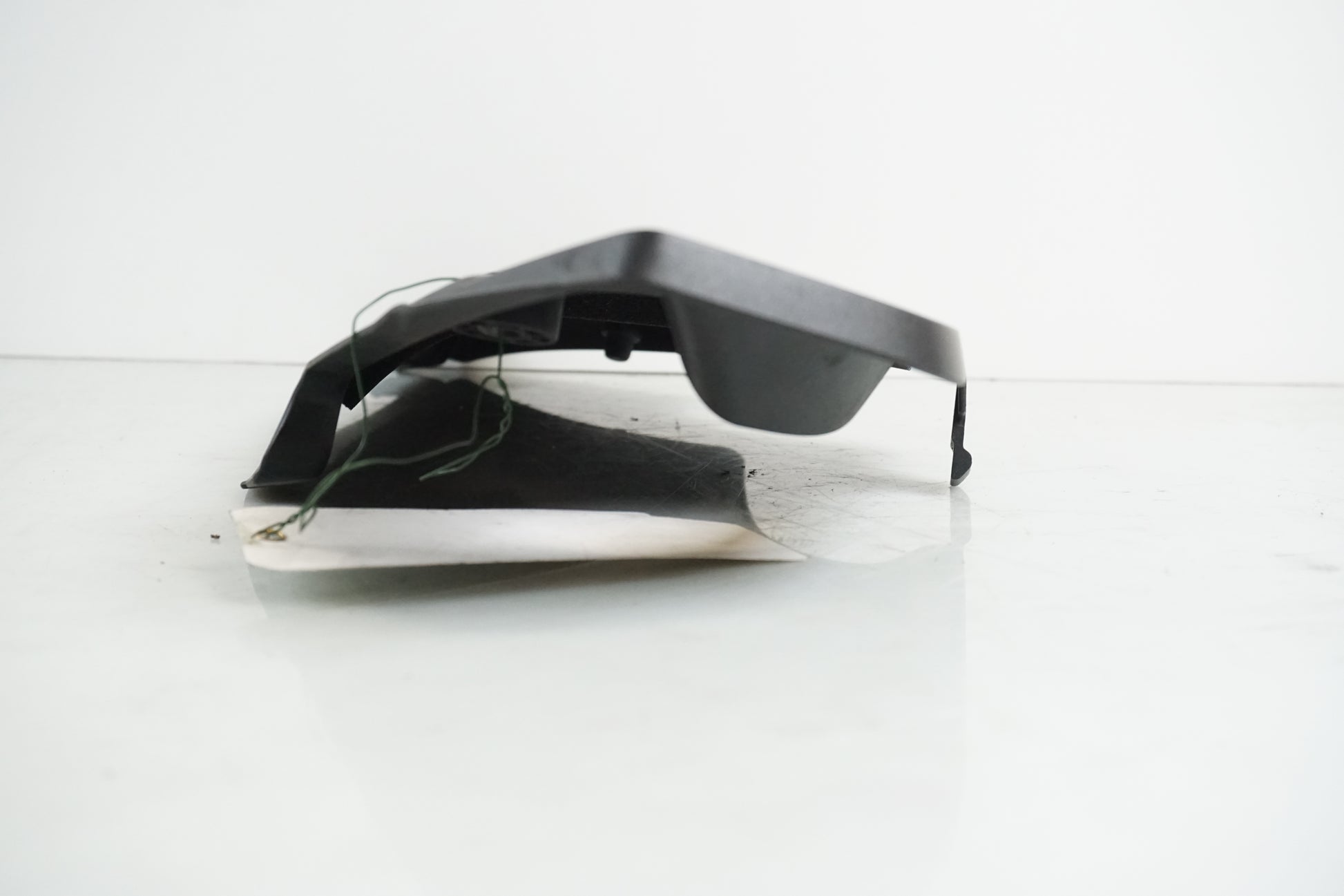 Snett uppifrån på Sidopanel från en Honda CB 600 Hornet -2007 motorcykel.